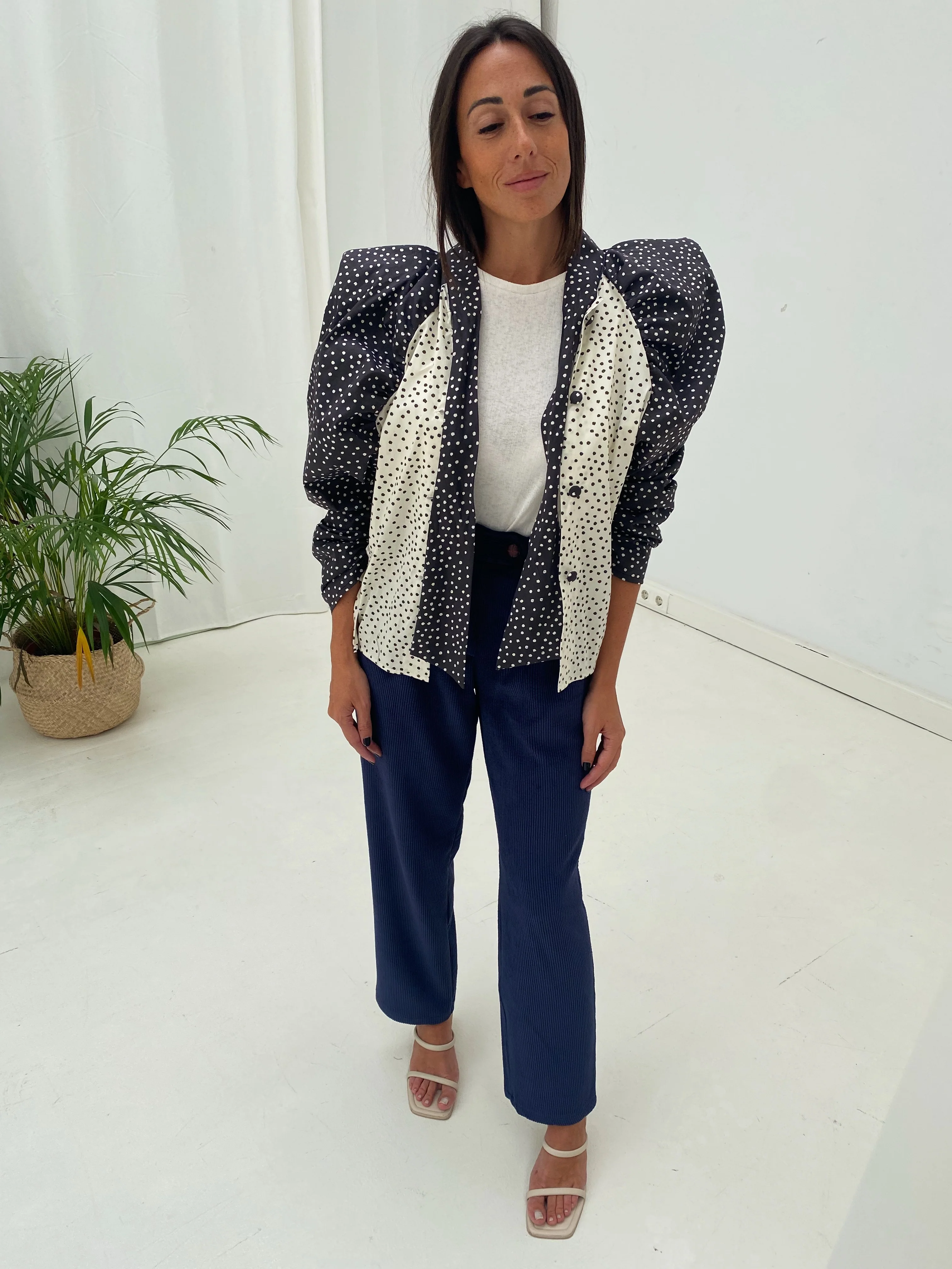 DEMI blouse - SMALL DOTS B&W - Image 4
