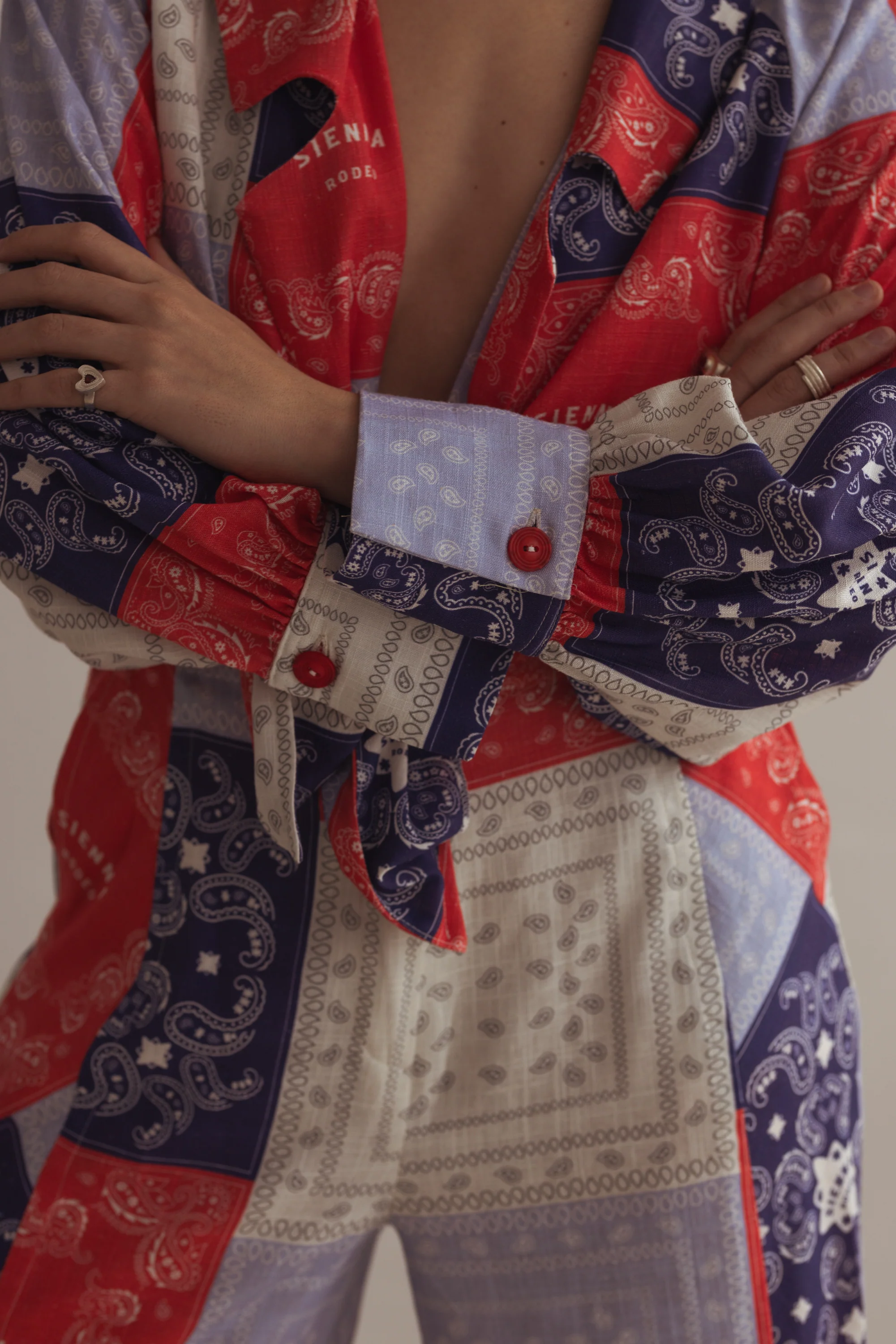 MILA shirt - BANDANA - Image 4